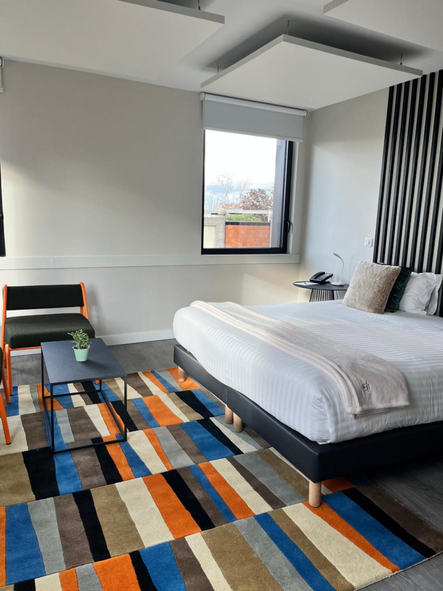 The Originals Boutique, Maison Montmartre Les Puces Hotel 4*