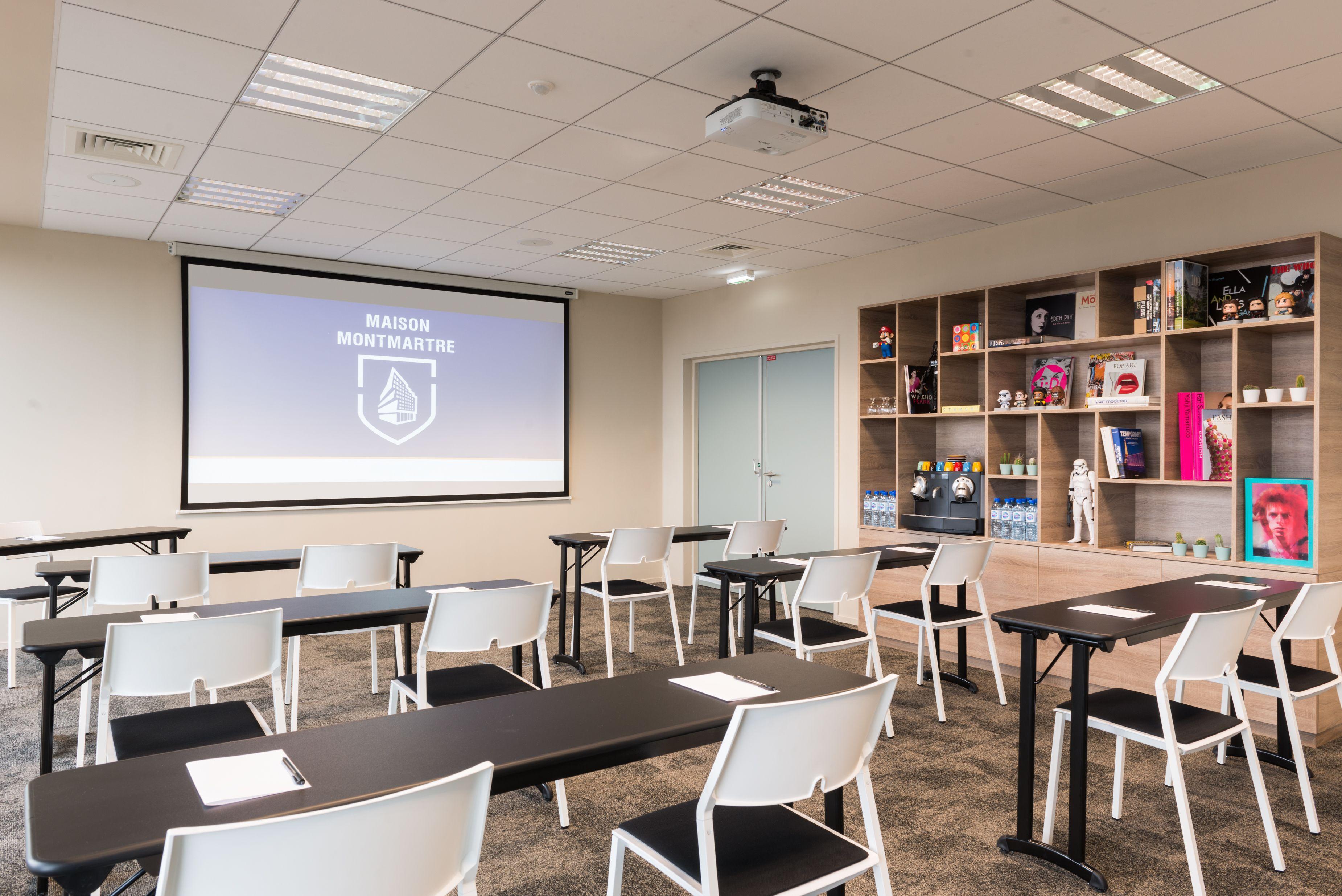 The Originals Boutique, Maison Montmartre Les Puces Hotel Parigi