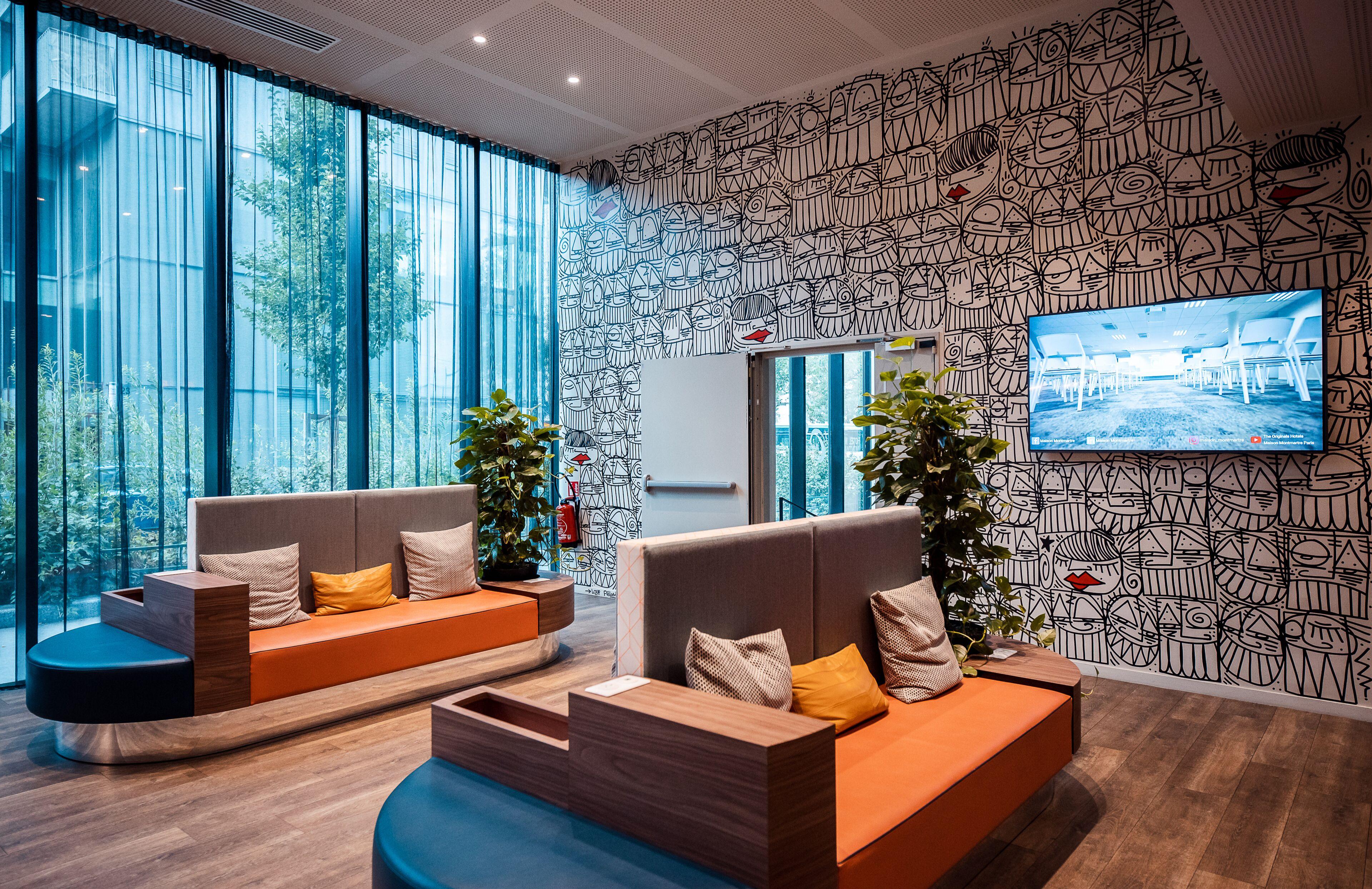 Hotel The Originals Boutique, Maison Montmartre Les Puces 4*